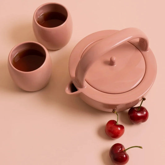 How Do I Choose the Perfect Drinkware for Entertaining?